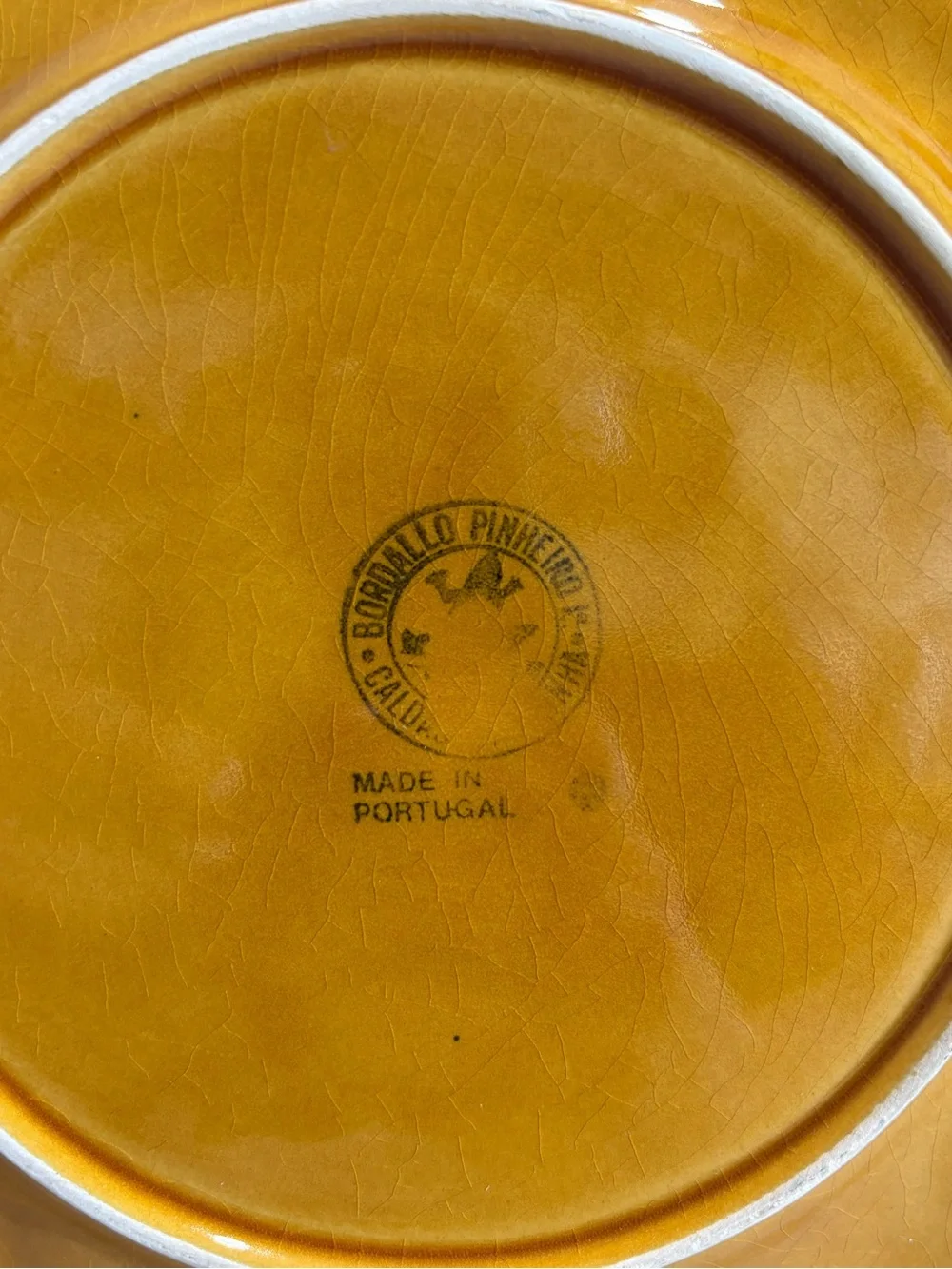 8 1/2” Bordallo Pinheiro Oak Leaf Plate
